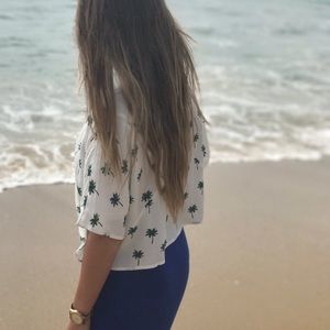 Mid sleeved button down Forever 21 palm tree shirt